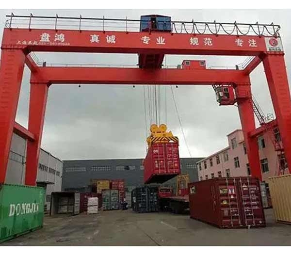 門式集裝箱起重機